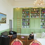 בית נופש The Grand Terrace *